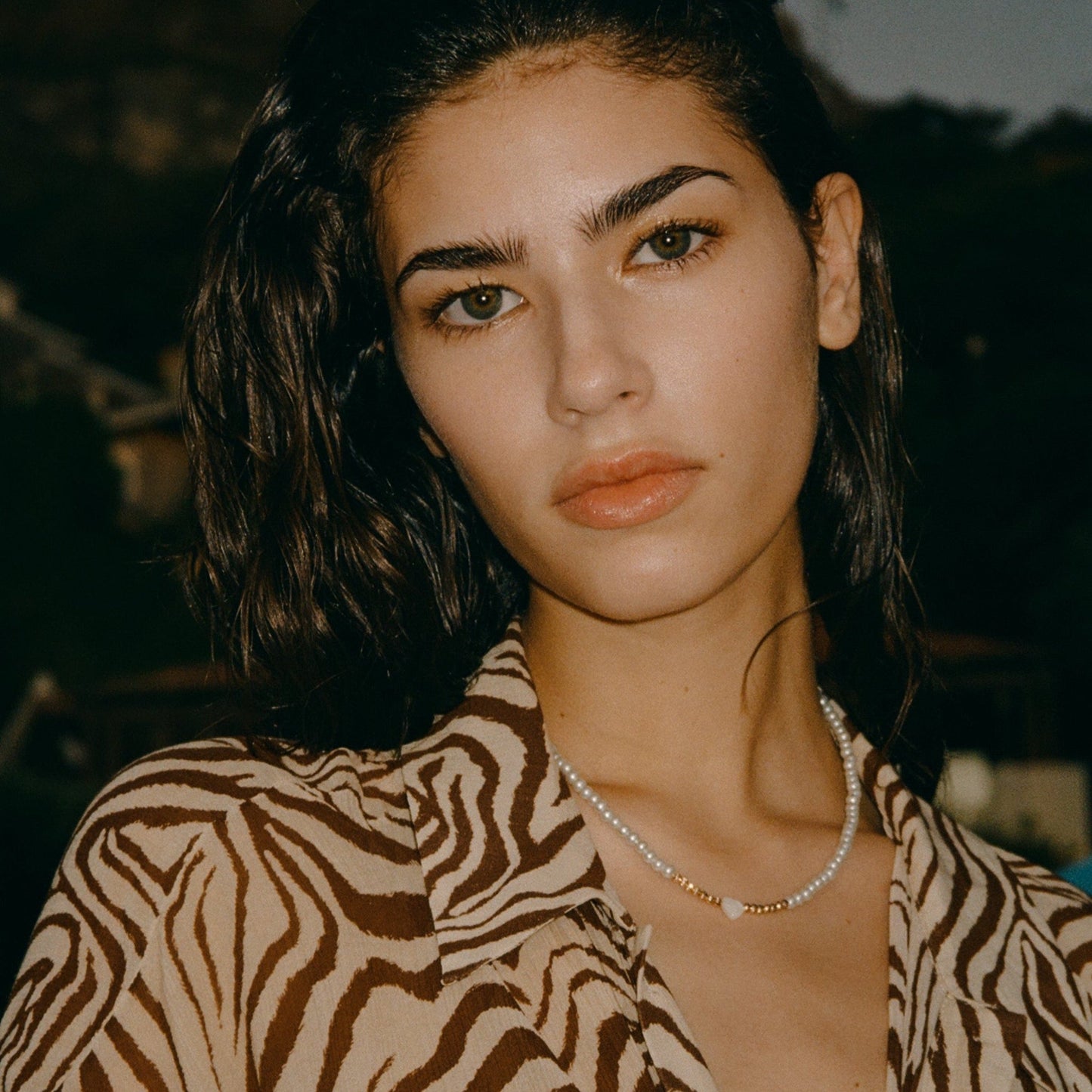 Perlencollier mit Herzdetail